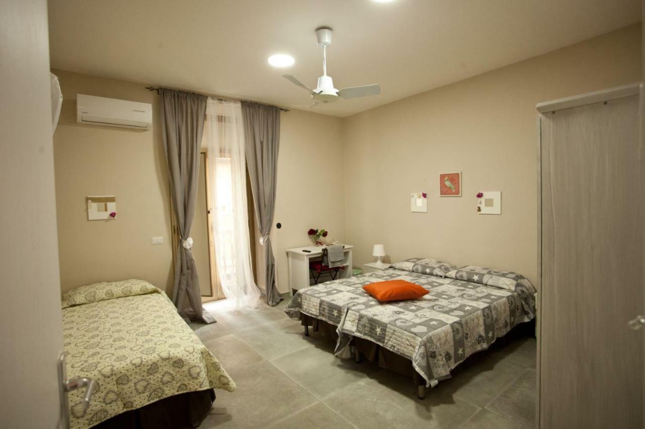 B&B Cara Napoli Bagian luar foto