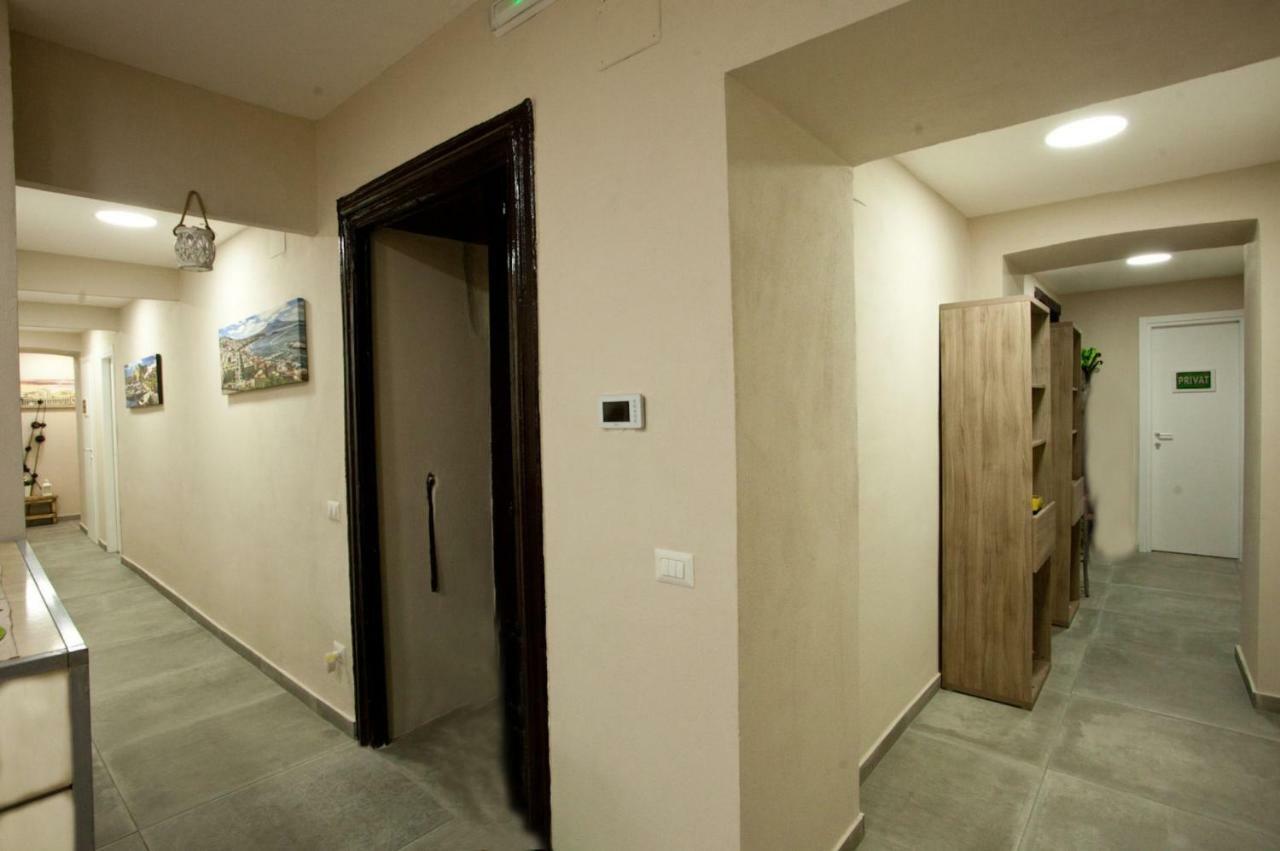 B&B Cara Napoli Bagian luar foto