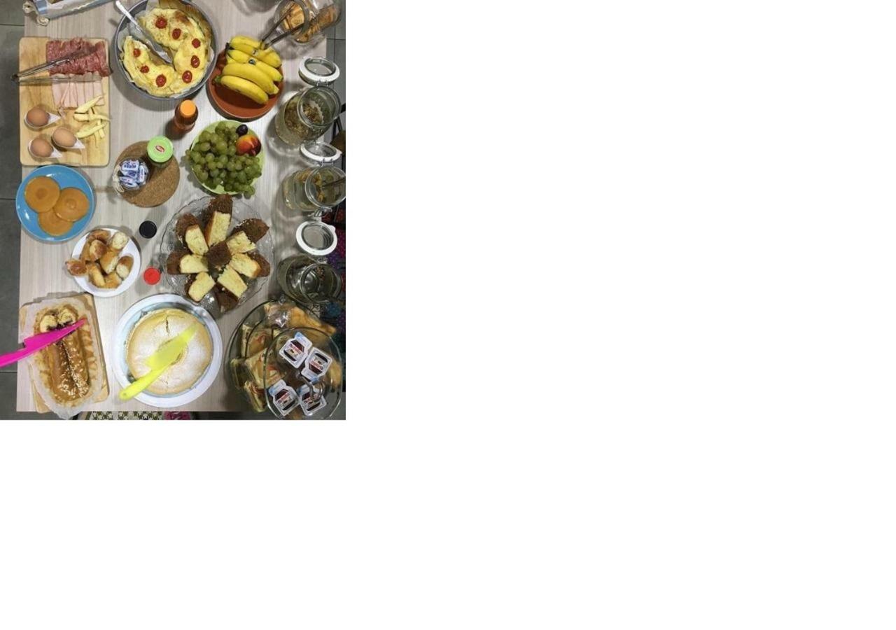 B&B Cara Napoli Bagian luar foto