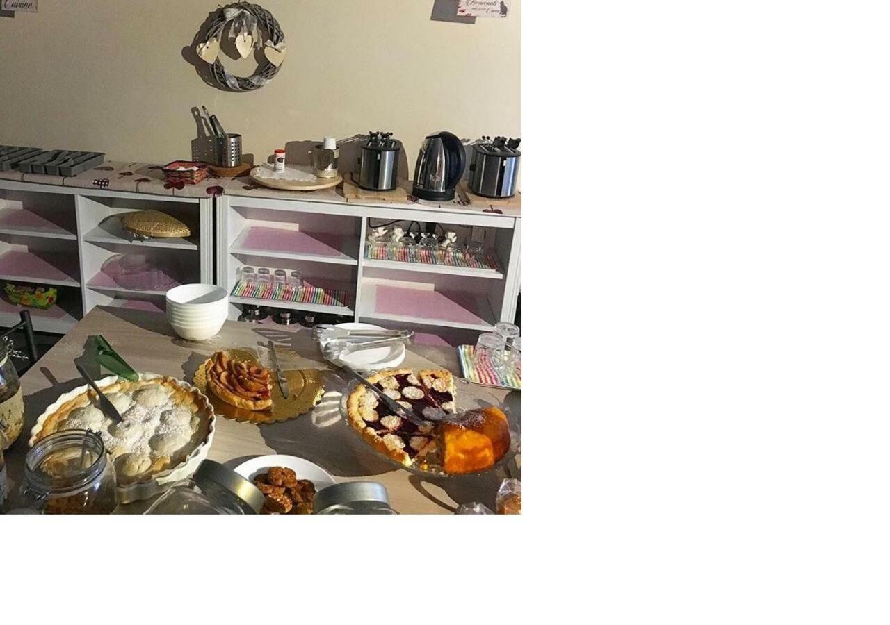 B&B Cara Napoli Bagian luar foto